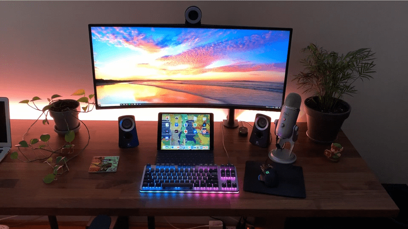 DevDuck's Desk